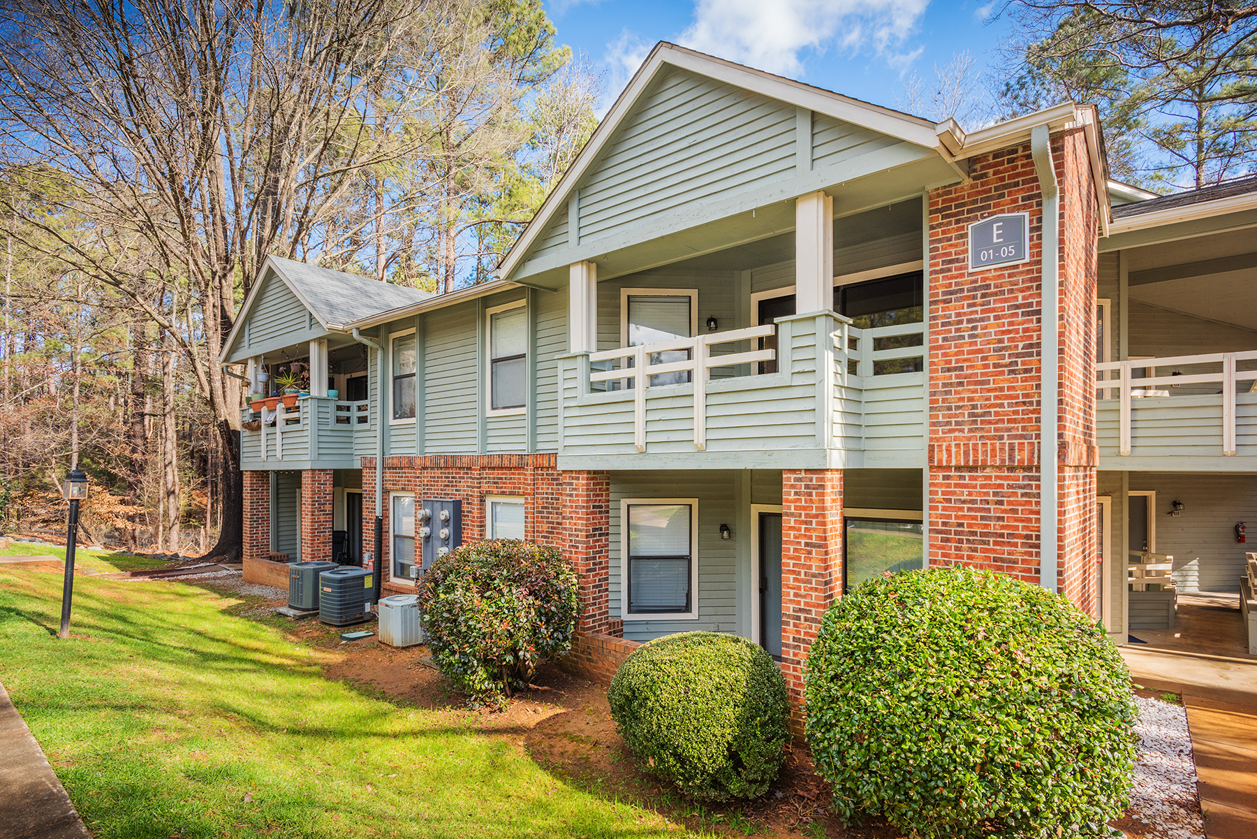 Chambers Ridge The Multifamily Advisory Group at Cushman & Wakefield